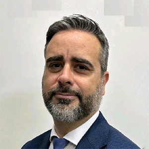 Alberto Mendoza